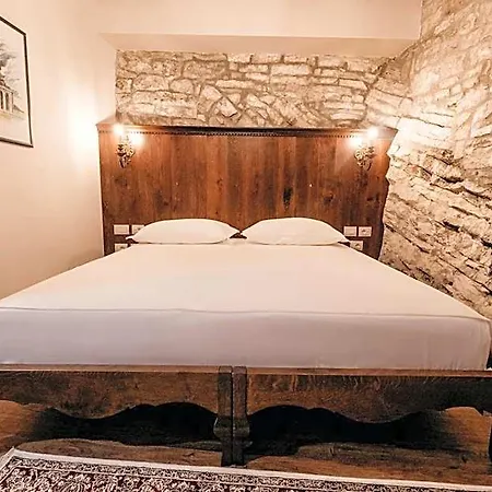 Hotell Beratino 5*
