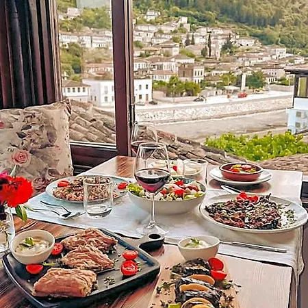 Beratino 5* Berat